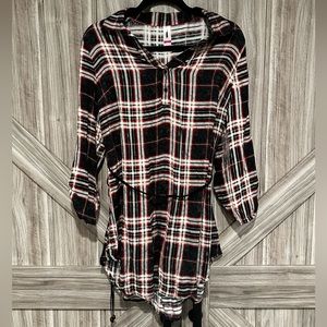 NWT Plaid half Button Down Belted Top